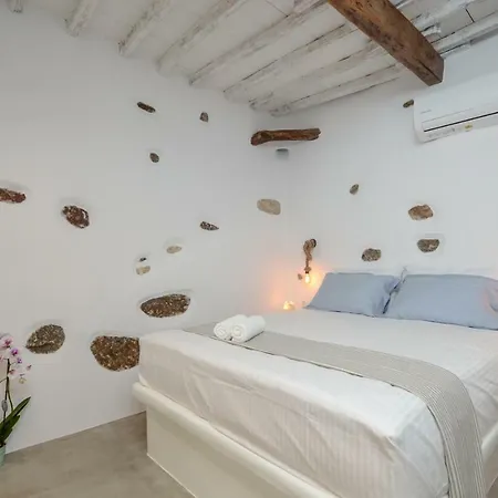 Venetian * Naxos City